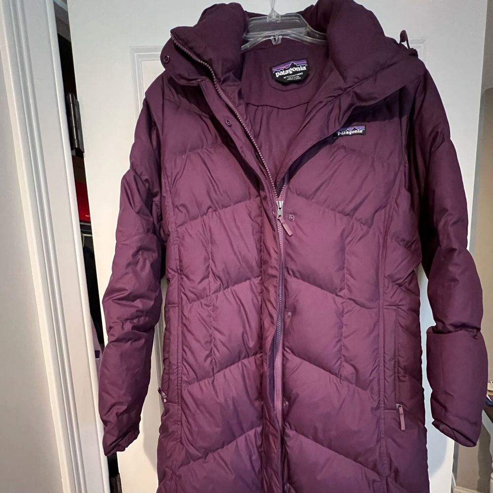 Women’s Patagonia Down with it Parka, size M